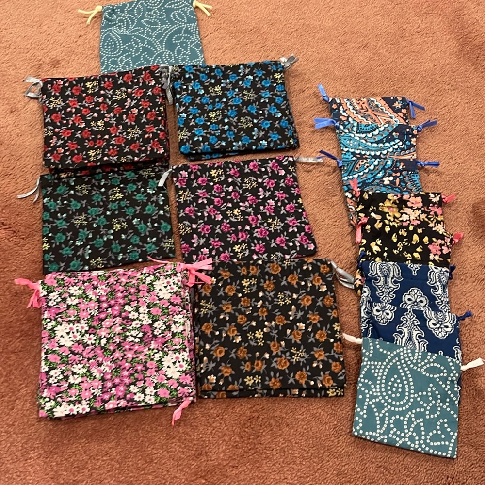 Deepa Gurnani (19) large ( 8) small lined pouches